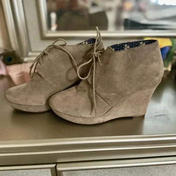 Lucky brand women‎ booties - Picture 1 of 5